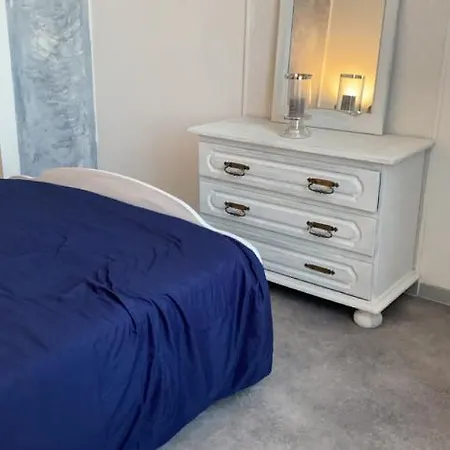 Charmante Petite Maison