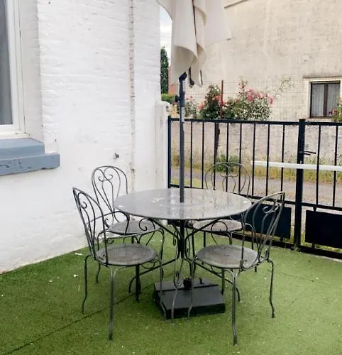 Apartment Charmante Petite Maison Maubeuge