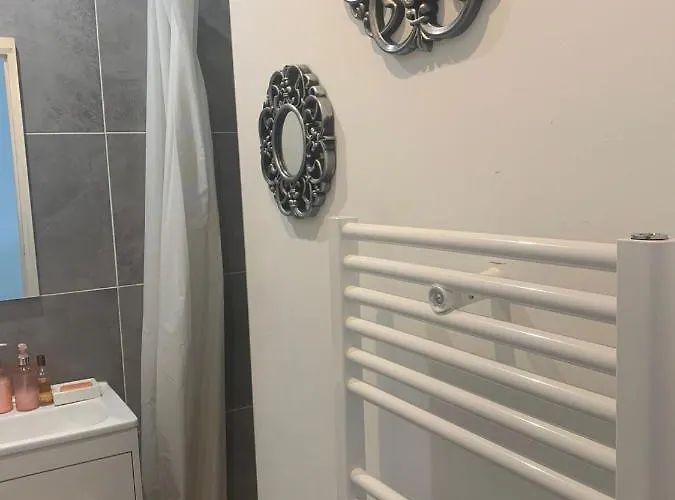 Charmante Petite Maison Apartment *